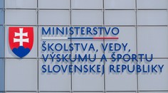 Nepridali dostatočne tam, kde to je najviac treba. Príspevky pre učiteľov ministerstvo podľa odborníka nevyriešilo optimálne