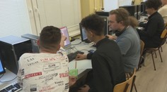 Alžbeta sa pre inakosť svojich synov bála ich nástupu na strednú. Štát má vraj plán, ako začleniť všetkých