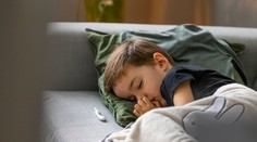 Vírus, ktorý sa vo veľkom šíri, útočí najmä na najmenších. Pediatrička radí chrániť jednu skupinu detí