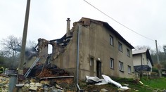 Výbuch rodinného domu v Česku zabil ženu a tri deti. Polícia prípad vyšetruje ako vraždu