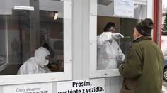 Za pondelok pribudlo vyše 5000 pozitívnych a 22 úmrtí