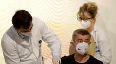 Len desať očkovaných malo zatiaľ v Česku vedľajšie účinky, boli podobné viróze