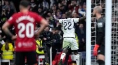 Hetrik Moratu nestačil ani na bod, Girona rozhodla v závere. Realu Madrid zabezpečil výhru stopér