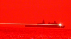 VIDEO: Americká armáda otestovala najsilnejší bojový laser. Dron sa "vyparil" zo záberu