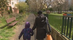 Žijú na hrane chudoby. Na Slovensku je približne 150-tisíc jednorodičovských rodín