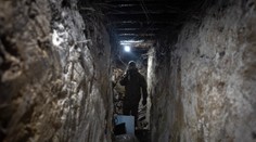 Pri ruskom ostreľovaní mesta Selydove na východe Ukrajiny zahynuli traja ľudia