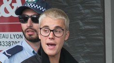 Minulosť ho dobehla. Justinovi Bieberovi hrozí väzenie