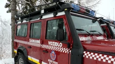 Vietor a dážď si v Tatrách vyžiadal životy dvoch mladých Češiek: Zranili sa aj Slováci