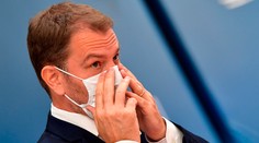 Matovič prosí ľudí: Zrušte všetky oslavy, nečakajte na príkazy "zvrchu"