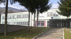 Poltár rokuje s investormi pre skláreň, vláda opäť ponúka stimuly