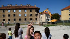 Búrajú ďalšiu bytovku v Partizánskom, ktorú zničili neplatiči