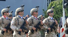 Minister Gajdoš hodnotil prehliadku k SNP: Vojaci potvrdili, že sú pilierom bezpečnosti