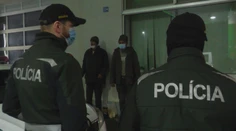 Ďalšia skupina Afgancov na Slovensku. Dezorientovane sa pohybovali vo Svrčinovci