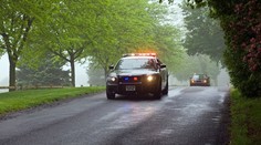 Streľba pred kostolom v Chicagu. Páchateľ postrelil na pohrebe troch smútiacich a ušiel