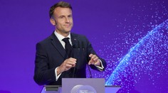 Macron skritizoval fungovanie EÚ: Ak sa do troch rokov nespamätáme, je koniec