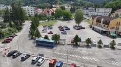 Zastávka na súkromnom pozemku? Majitelia žiadali od Trenčianskych Teplíc závratné nájomné