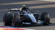 Dejiny prepísané, čínsky asfalt ovládol Mercedes. Pole position získal najmladší jazdec v histórii F1