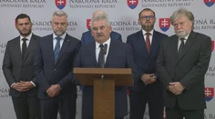 Nový konsolidačný balík môže byť rozdelený na dve časti. Viac prezradili poslanci Smeru