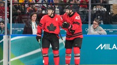 Kanadský valec prešiel aj francúzskeho outsidera. Favorit turnaja uzavrel skupinu vysokým triumfom