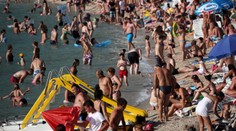 VIDEO: Chorvátsky sen alebo dovolenkové peklo? Na Makarskej sa deje niečo, čo vyvolalo búrlivé reakcie