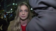 Vo Washingtone to bolo počas volieb poriadne divoké. Reportérku TV Nova takmer prevalcoval dav