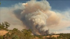 V Austrálii utekajú tisíce ľudí z domov pred požiarmi
