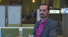 Bývalý učiteľ: Po 11 rokoch som musel s učením skončiť, lebo som chcel normálne žiť