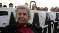 Zomrel Mikis Theodorakis, autor najslávnejšej gréckej skladby Zorbov tanec
