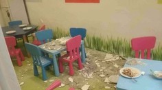 Na deti v škôlke sa zrútila počas obeda omietka. Incident má dohru, rieši ho polícia