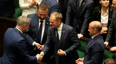 Poľsko má nového premiéra. Donald Tusk zložil prísahu