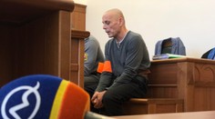 Podpálil družku a začal sa smiať. Ján si vypočul svoj trest