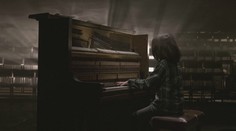 VIDEO: Svoj talent chcel využiť pre dobrú vec. Deväťročný skladateľ zložil "protivojnovú etudu", ktorou volá po mieri