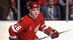 Bojoval proti vážnej chorobe, ktorú mu diagnostikovali. Vo veku 67 rokov zomrel Mark Kirton