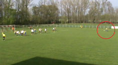 Frajer z okresu: Neuveriteľný priamy kop z asi 35 metrov