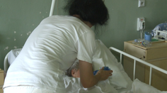 Zdravotnú sestru udrela 86-ročná pacientka. Skončila na maródke