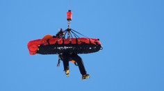 Lindsey Vonnová po hororovom páde podstúpila operáciu. Venoval sa jej tím špičkových odborníkov