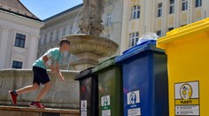 Do ktorého smetiaka patria použité rúška? Hygienici majú jasnú odpoveď