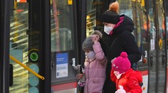 Hygienici radia, aby ste v MHD nejedli, nepili a nerozprávali