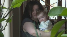 Pôrod sa zmenil na nočnú moru. Lekári v tele mamičky zlomili ihlu