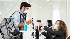 Island začal ako prvý vydávať vakcinačné pasy. Výhody si ich držitelia tak skoro neužijú