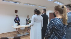 So sobášmi sa v utorok roztrhlo vrece, matrikári sa nezastavili. Páry k oltáru prilákal magický dátum