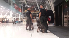Anonym oznámil bombu na letisku v Bratislave, pyrotechnici nič nenašli