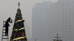 Peking pre smog opäť vyhlásil najvyšší stupeň pohotovosti