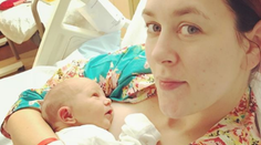 Rozhlasová moderátorka oživila vysielanie: Synčeka porodila v priamom prenose