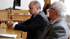 Kiska prehral spor o pozemky, ministrer Gál preskúma sudcove slová