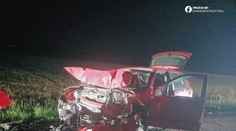 FOTO: Vážna nehoda na strednom Slovensku. Dve autá na totálku kvôli nečakanému vinníkovi