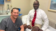 Pohrýzol ho príbuzný, pre mäso požierajúcu baktériu takmer prišiel o nohu aj život