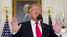 Trump vyzval Madura, aby do Venezuely pustil potravinovú pomoc