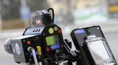 Rýchlostný maratón je tu! Zoznam desiatok miest, na ktorých budú policajti merať