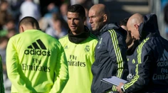 Zidanov debut v Ríme so Slyškom, Wolfsburg si dá na Gent pozor